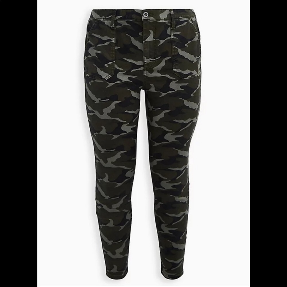 Torrid sky high twill skinny pants